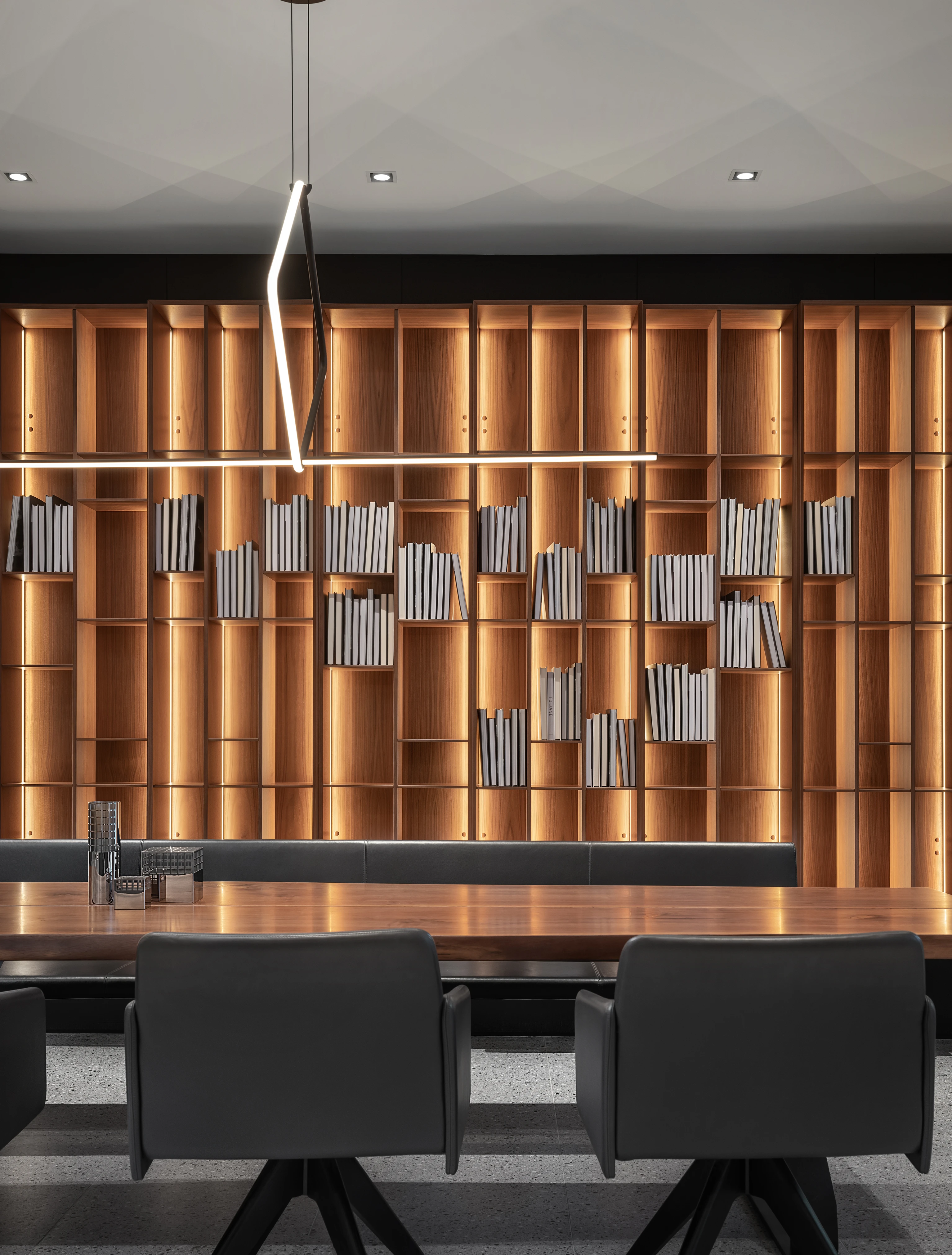 Royana Nantong  Showroom