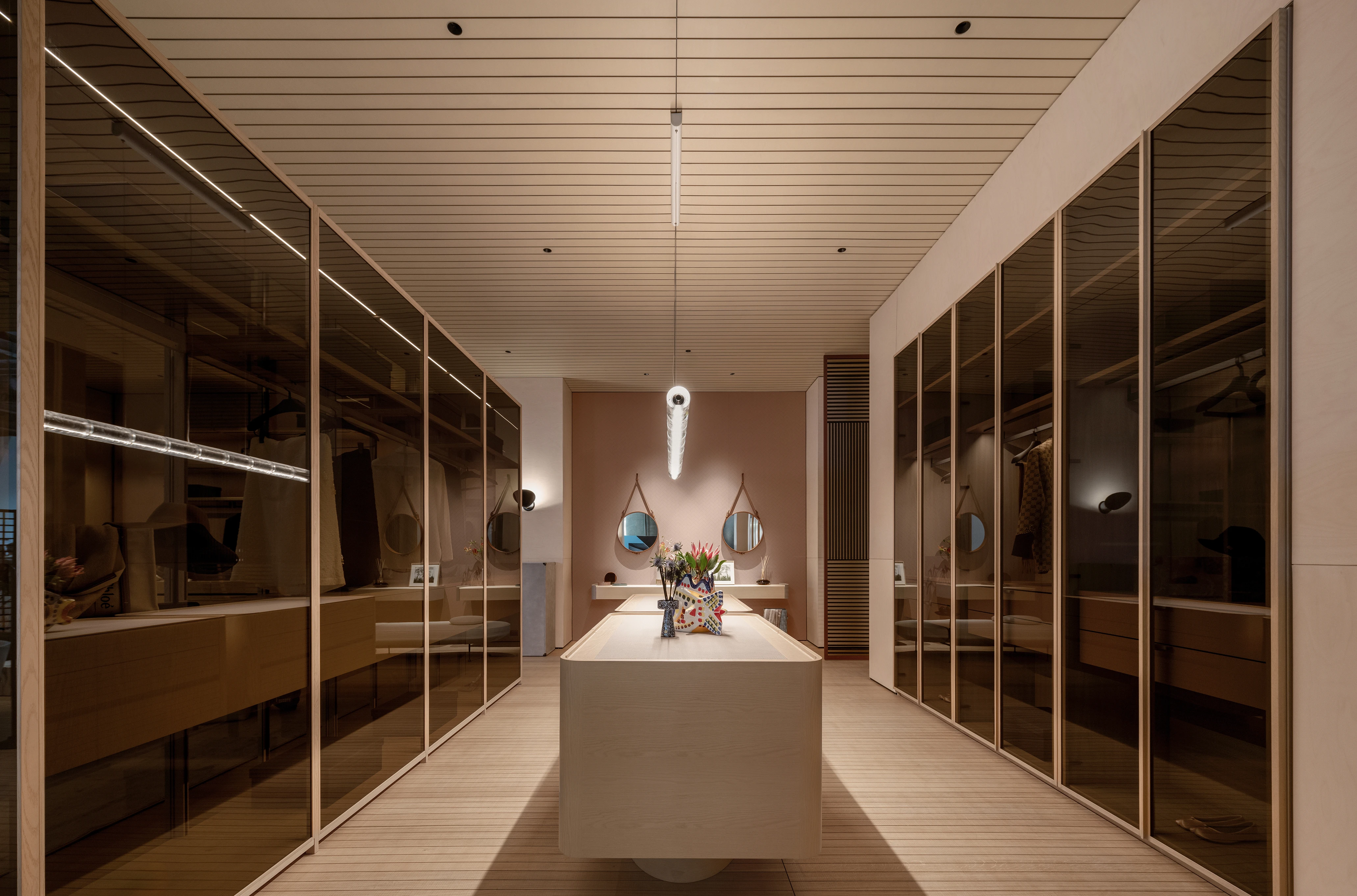 NANA Luoyang Showroom