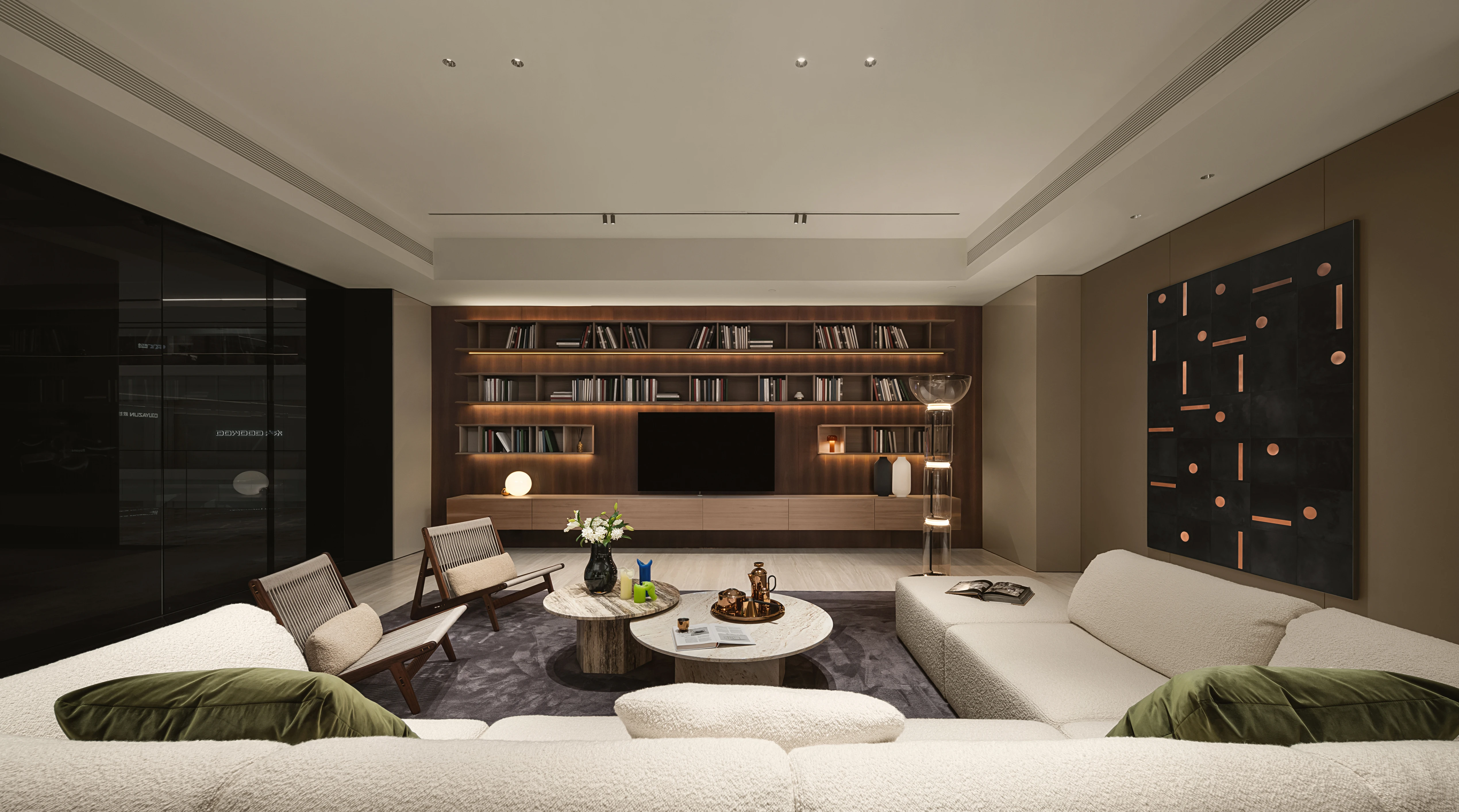 Royana x GUBI Guangzhou