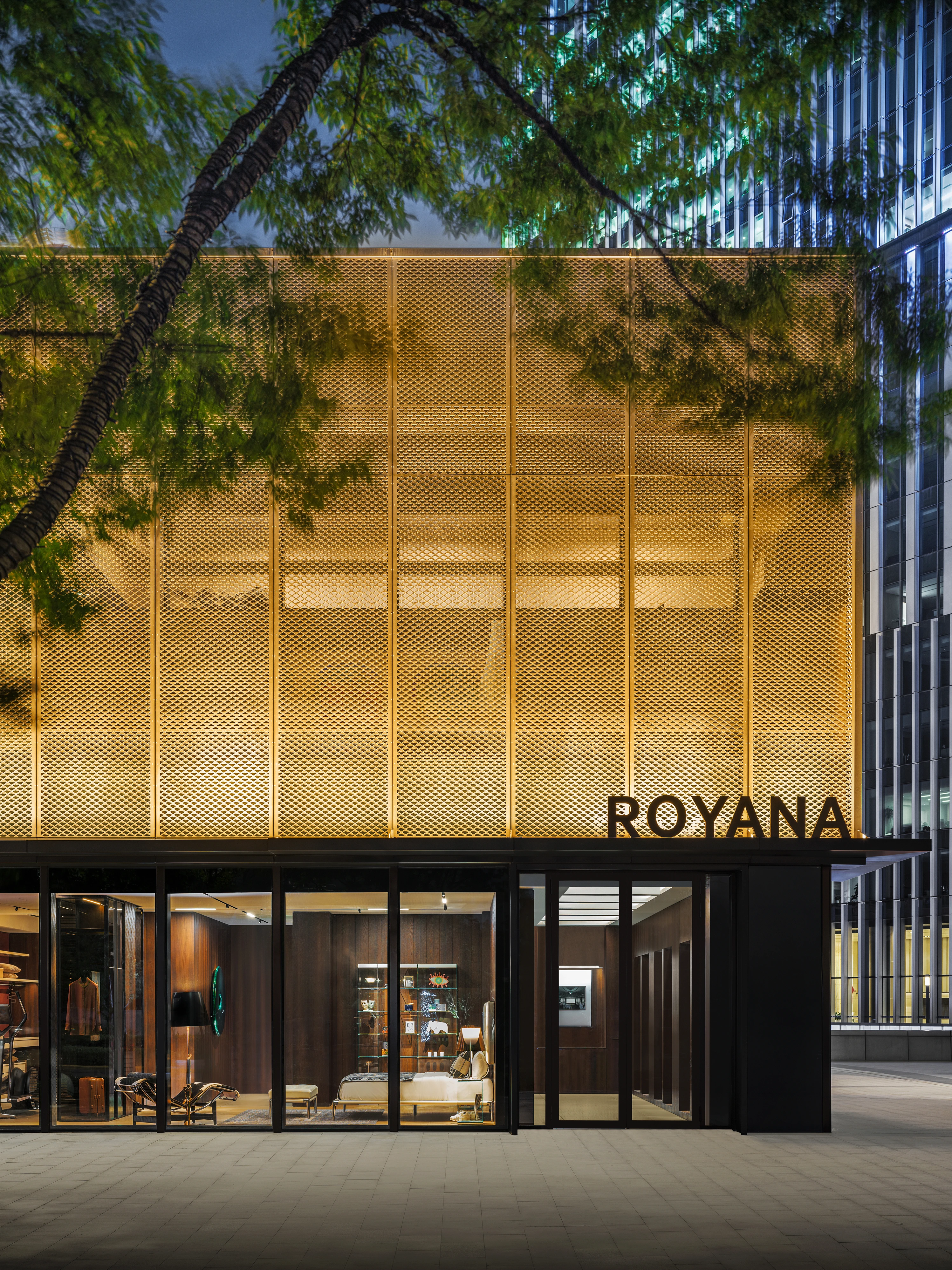 Royana Home
