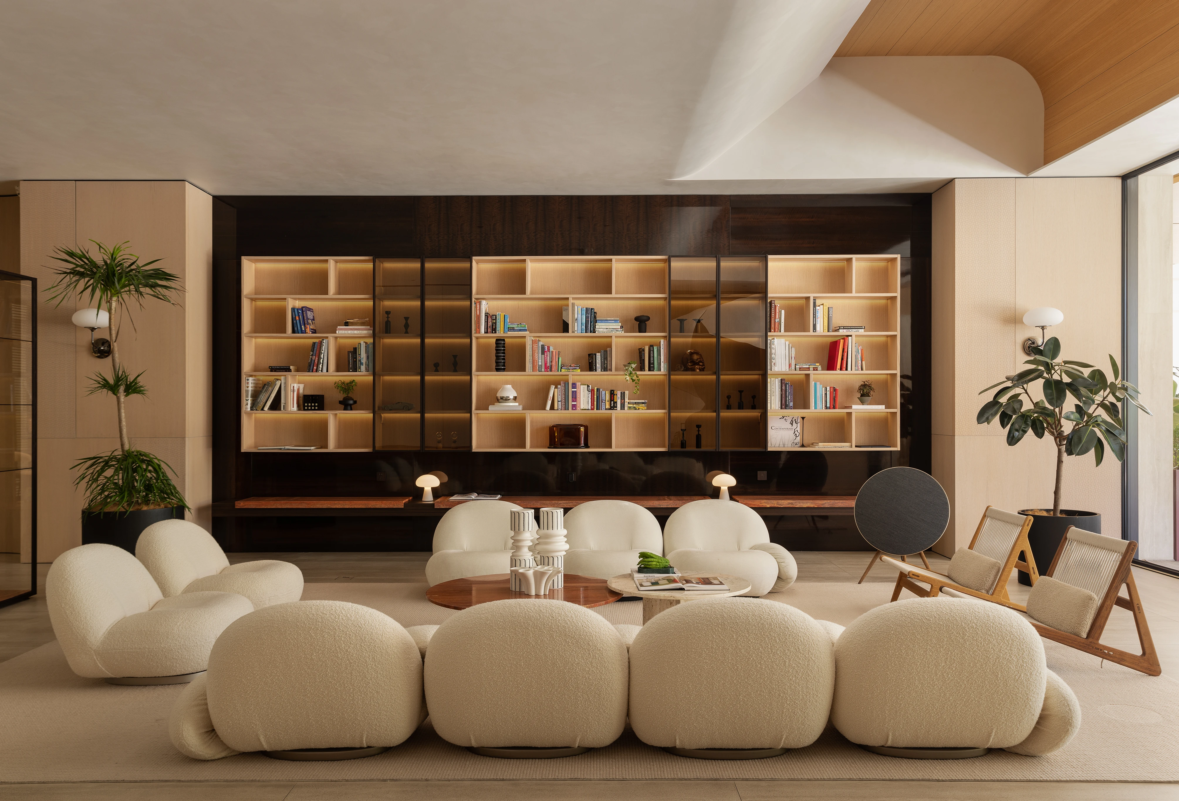 Royana x GUBI Flagship Store Shanghai